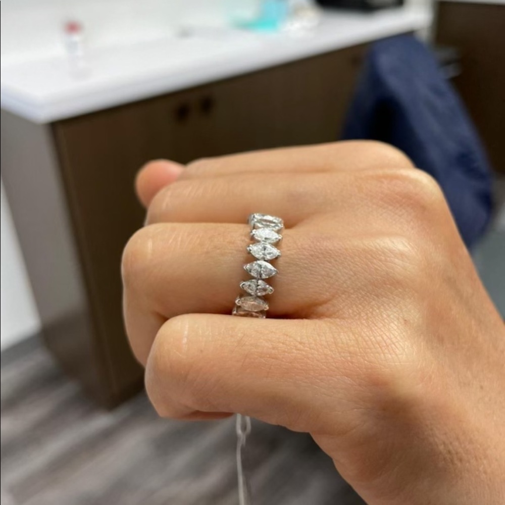 18K White Gold Diamond Eternity marquee band